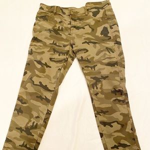 Woman’s New York & Co  size 10